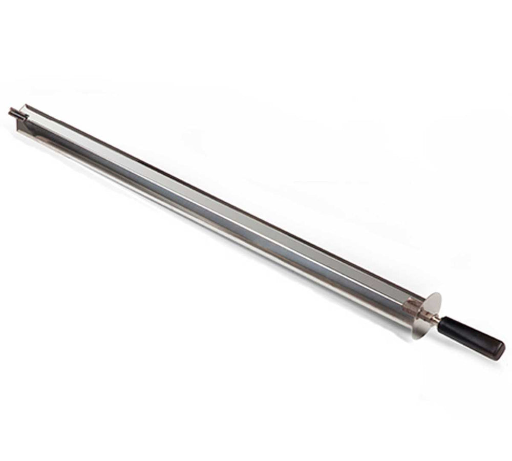 Asador de pollos profesional 630-EKO con capacidad para 30-36 pollos, ideal para hostelería y negocios de comida para llevar. Alta eficiencia energética y fácil limpieza.