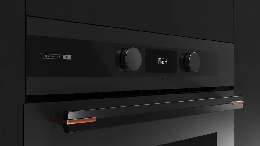 Horno pirolítico Infinity G1. Edición especial diseñada por Italdesign Giugiaro Negro Mate Teka HLB 84 P Infinity G1