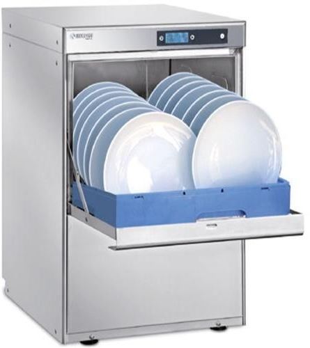 Lavavajilas Style. Incluye: 1 cesto de vasos, 1 cesto de platos de 50x50cm 1 insertador de cubiertos y 1 insertador de platitos.Capacidad 25L Serie Style CZ 500 LCD. 